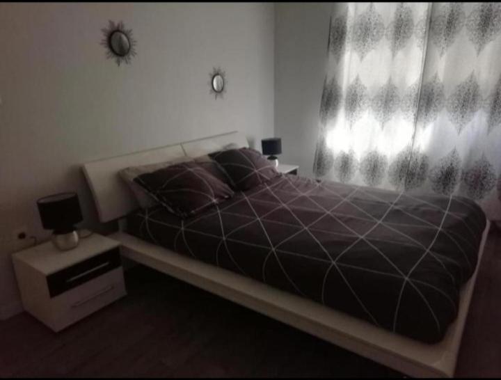 شقة سانت إتيان  في T1 Bis Calme Proche Centre Ville المظهر الخارجي الصورة